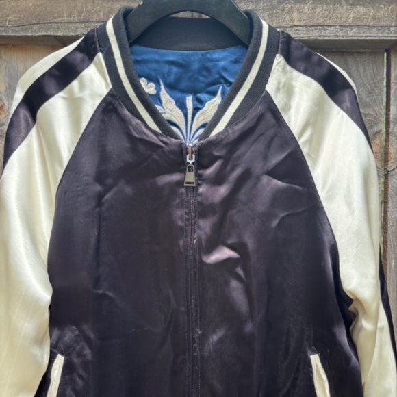 Zara Reversible Peacock Embroidered Satin Bomber Jacket Size Medium - Picture 10 of 13